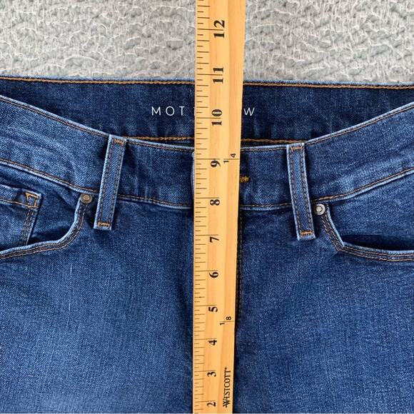Women's Boyfriend Jeans in Blue - Picture 9 of 13